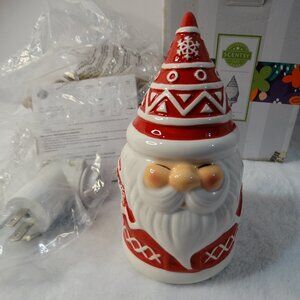 Scentsy Ceramic Plug In Wax Warmer Santa Be Jolly